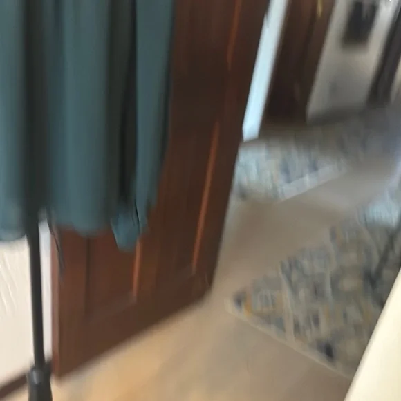 Calvin Klein Collection Green Long Sleeve Button Down Blouse- NWOT - Picture 3 of 6